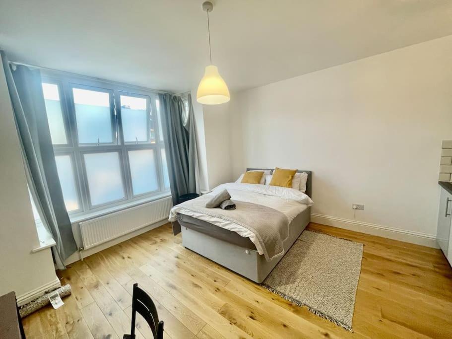 Se4, Self Contained Studio Flat. London Exteriör bild